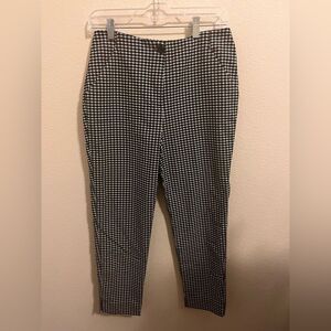 Worthington Women's Checkered Ankle Pants in Black and White
